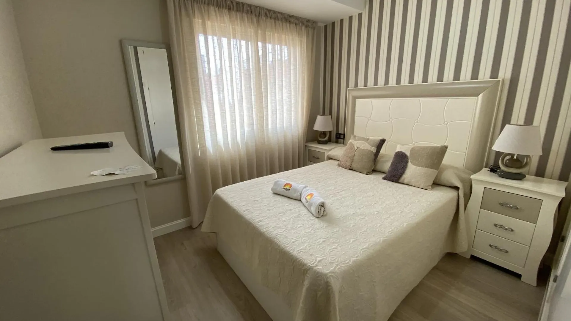 Apartamento Ezequiel By Solymar Holiday Торре-дель-Мар Апартаменты