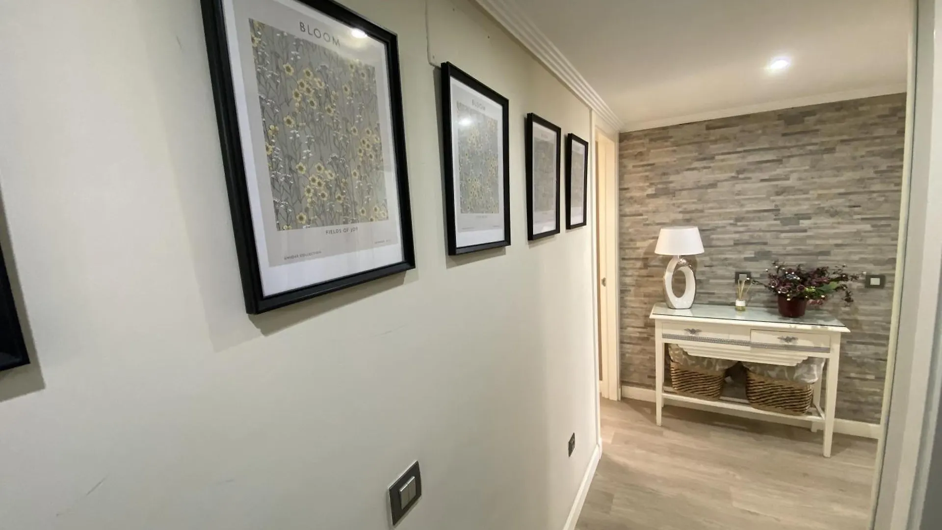 Apartamento Ezequiel By Solymar Holiday Торре-дель-Мар 0*,  Испания