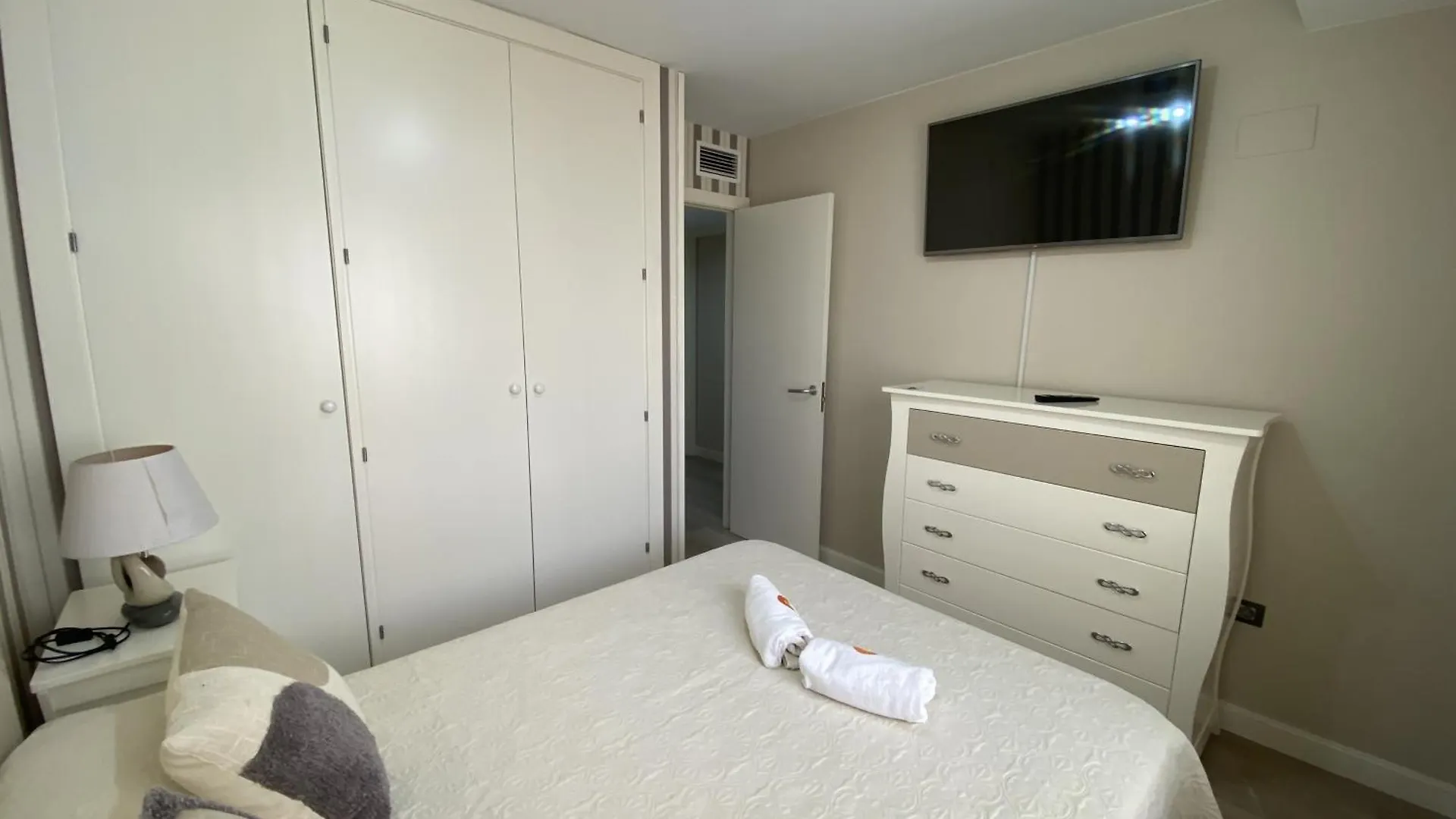 Apartamento Ezequiel By Solymar Holiday Торре-дель-Мар Испания